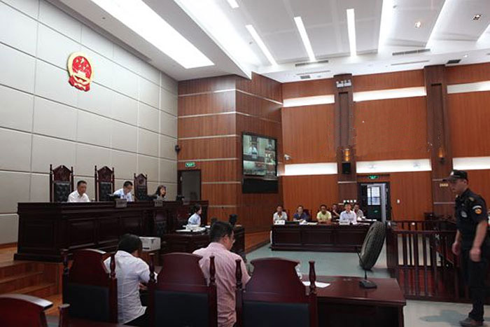 温州一修车老板被炸死 肇事轮胎到庭&ldquo;受审&rdquo;